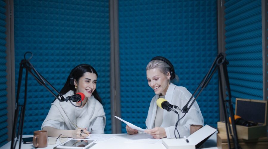 Marilia Monzón y Ximena Sariñana se unen en ‘Pobre de ti’, un corrido sobre desamor con raíces mexicanas