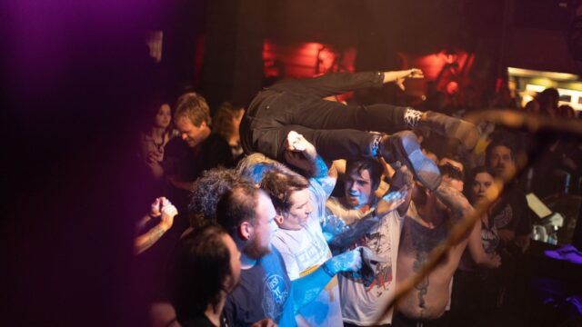 Fat Dog y ‘Shit Love’: siete personas al límite haciendo la mejor canción de su carrera
