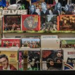 My Aim Is True cumple 49 años y Elvis Costello lo celebra con una caja de cinco CDs