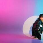 Cariño presentan ‘Romántico’, el segundo adelanto de ‘Pop! Magic! Tragedy!’