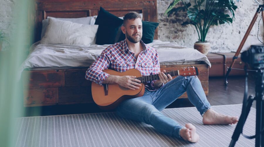 Malcolm Todd y ‘Earrings’: cómo una canción de 2024 llegó al top 4 global de Spotify