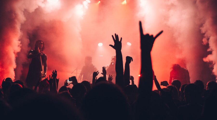 Warcry anuncia un concierto especial y recuerda por qué siguen siendo una referencia del metal en español