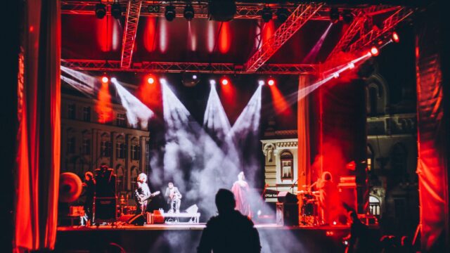 Metallica en La Esfera, Mantas habla de Cronos y Trouble vuelve al estudio